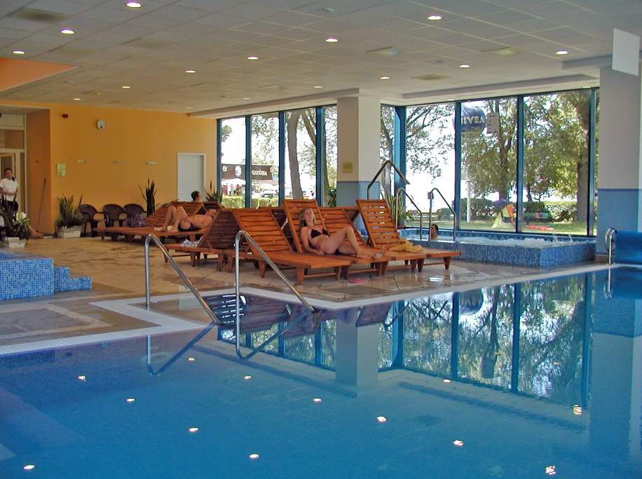 Hotel Magistern Siófok Eksteriør billede
