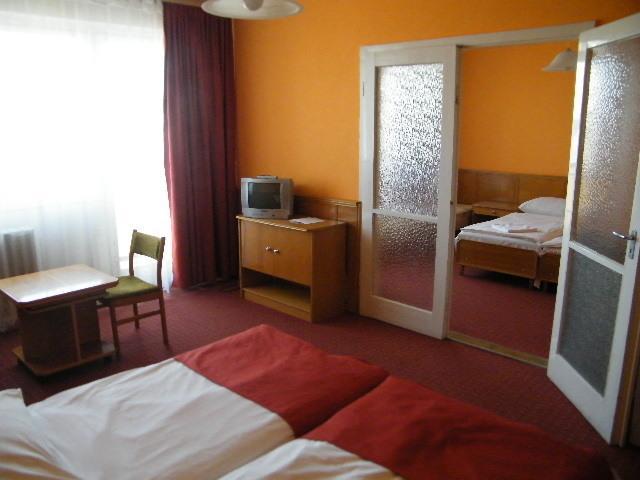 Hotel Magistern Siófok Eksteriør billede